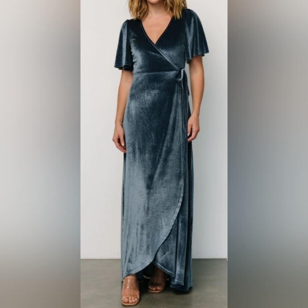 Baltic Born Katelyn Velvet Maxi Wrap Dress in Blue Size 2XL